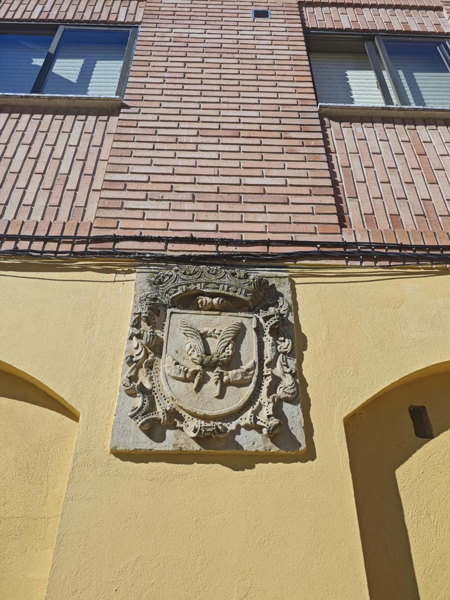 La Botica Del Monasterio Apartment Sahagun Luaran gambar